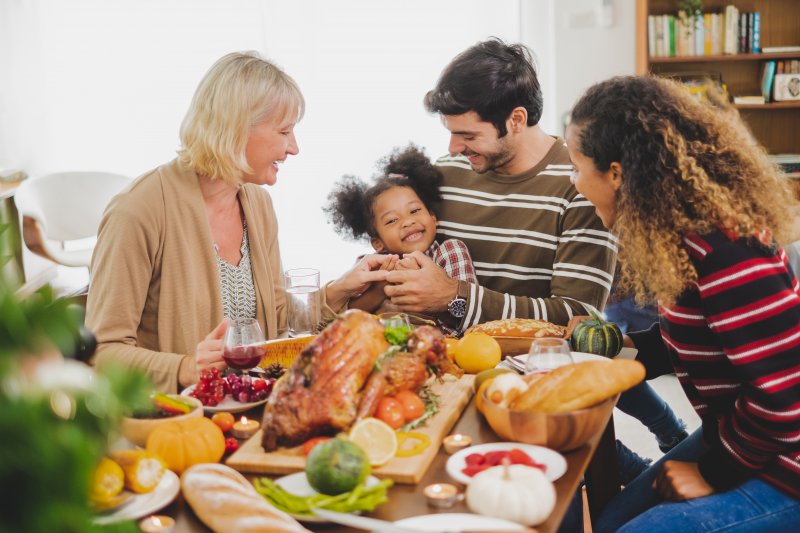 A family having a healthy Thanksgiving